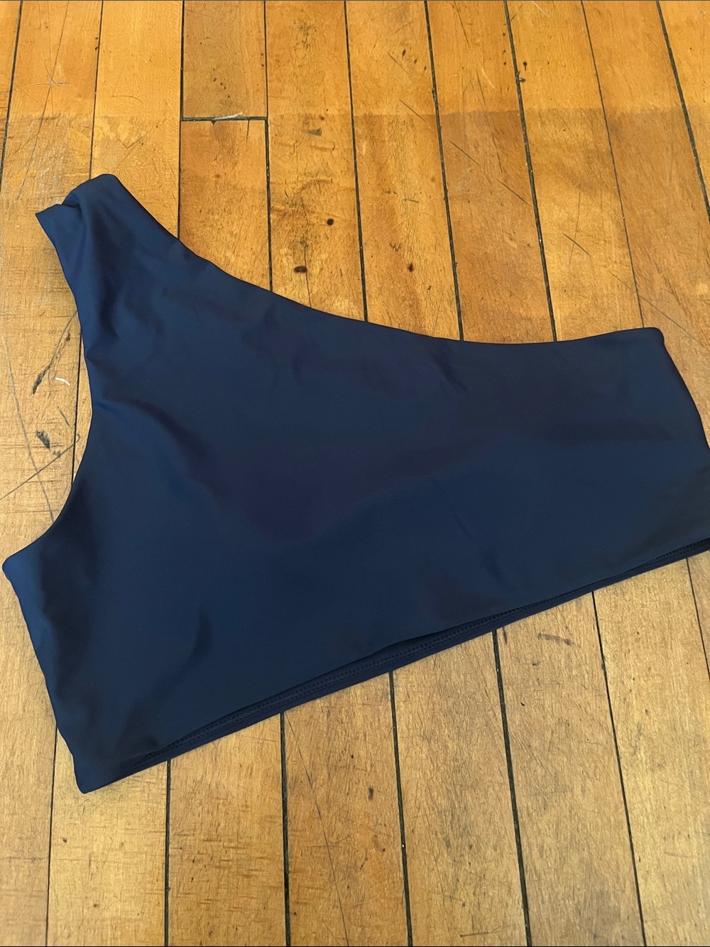 Summer Salt Women’s One-Shoulder Swim Top in Navy -